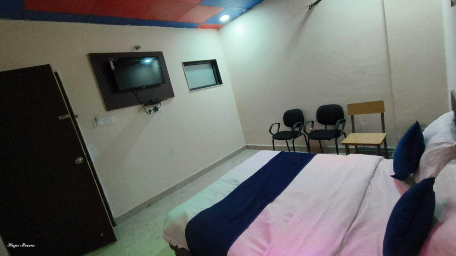 Collection O Hotel Kavya Guest House Divisione di Divisione di Jaipur Esterno foto